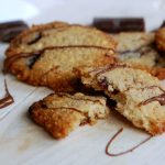 Kokoskakor med chokaldbitar - Baka Sockerfritt