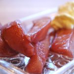 Glöggpäron med saffransgrädde - Baka Sockerfritt