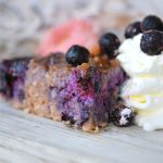 Healthy banana blueberry cake - Baka Sockerfritt