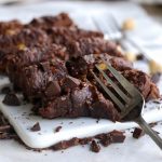 Vegan chocolate banana cake - Baka Sockerfritt