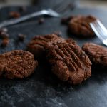 Gaffelkakor med choklad och russin - Baka Sockerfritt