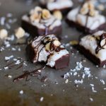 Veganska chokladdoppade bountygodis - Baka Sockerfritt