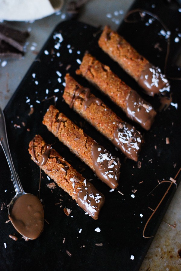Chokladdoppade Kanelsnittar - Baka Sockerfritt