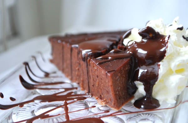 Chokladmoussekaka med banan - Baka Sockerfritt
