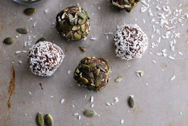Chokladbollar (low carb, utan nötter) - Baka Sockerfritt