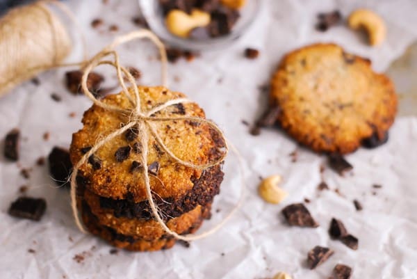 Cashew- och kokoskakor, utan tillsatt socker - Baka Sockerfritt