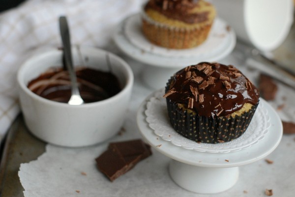 Pumpkin chocolate swirl muffins - Baka Sockerfritt