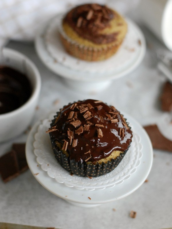 Pumpkin chocolate swirl muffins - Baka Sockerfritt