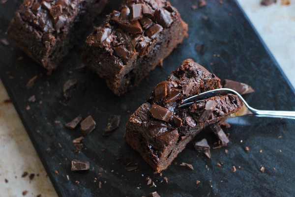 Hälsosam Fudgebrownie - Baka Sockerfritt