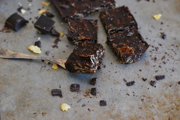 Chokladrutor med cornflakes, utan tillsatt socker - Baka Sockerfritt