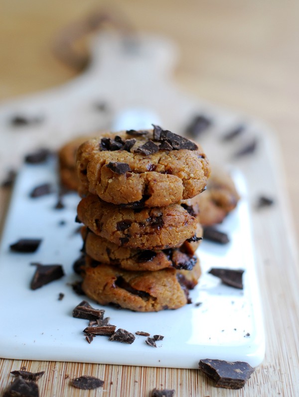 Chocolate chip peanut butter cookies - Baka Sockerfritt