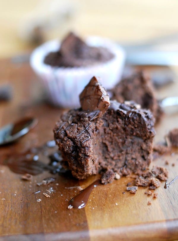 Chickpea chocolate muffin - Baka Sockerfritt