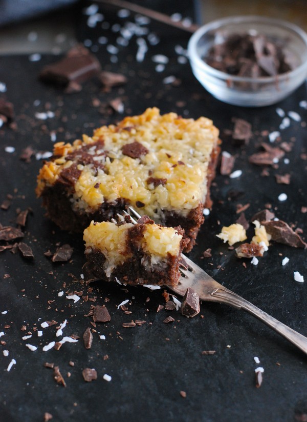 Ryttarkaka - kladdkaka med tosca! - Baka Sockerfritt