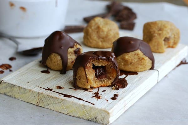 Chokladtäckta jordnötssnacks! - Baka Sockerfritt