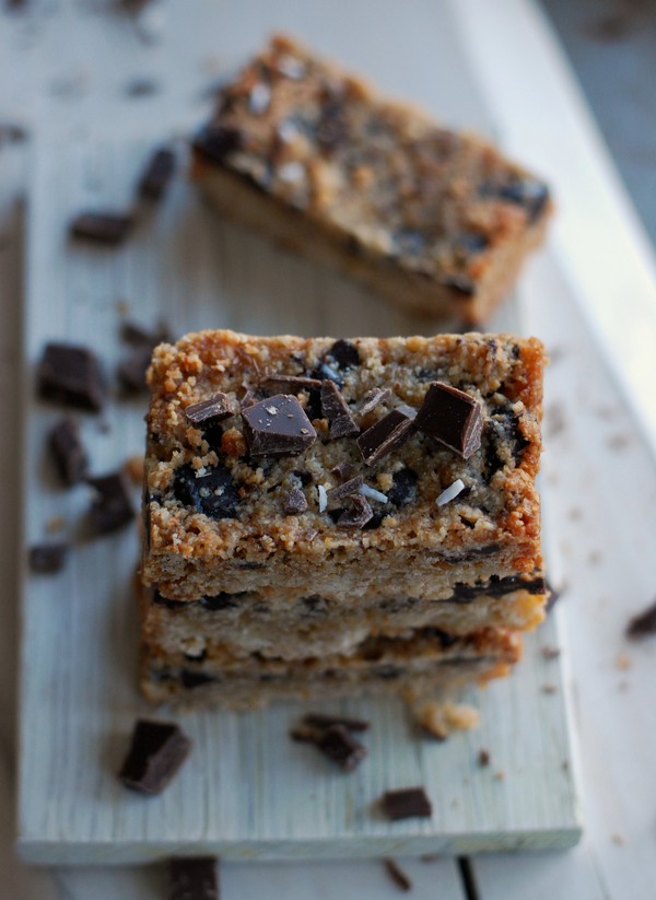 Karamellbars med chokladcrunch - Baka Sockerfritt