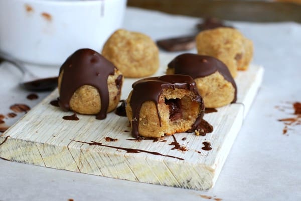 Chokladtäckta jordnötssnacks! - Baka Sockerfritt