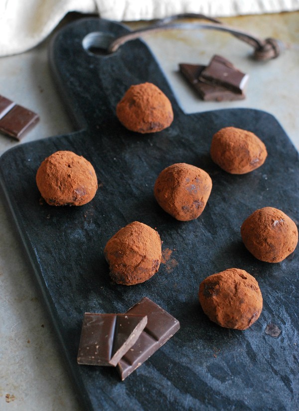 Ätbar födelsedagspresent - Chokladtryfflar, utan tillsatt socker - Baka Sockerfritt