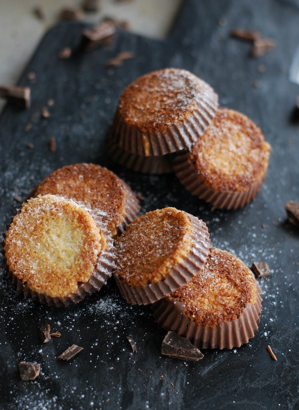 Jag bjuder på Peanut Butter Cups! - Baka Sockerfritt