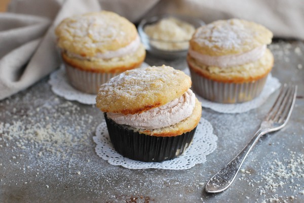 Semmelmuffins - semla och muffins i ett! - Baka Sockerfritt