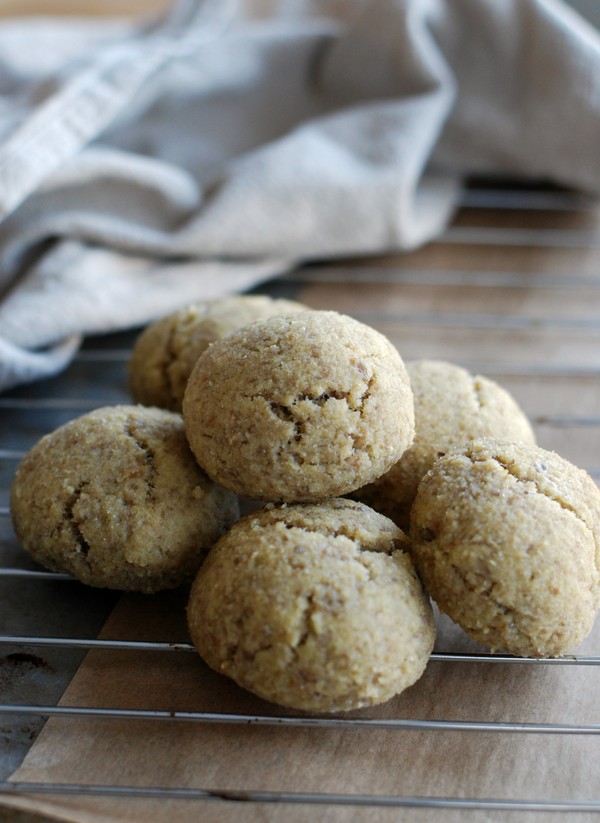 Helgbröd - Solrosfrallor - Baka Sockerfritt