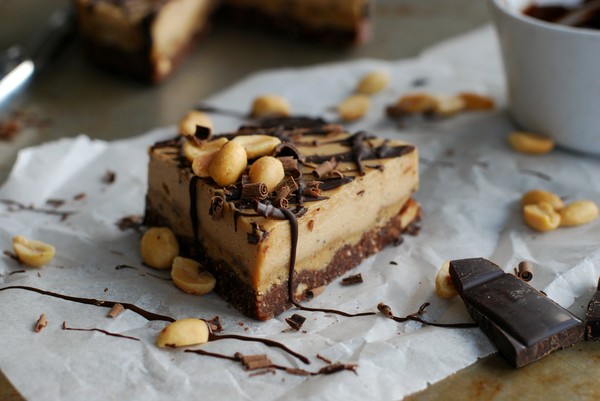 Snickerstårta, vegansk - Baka Sockerfritt