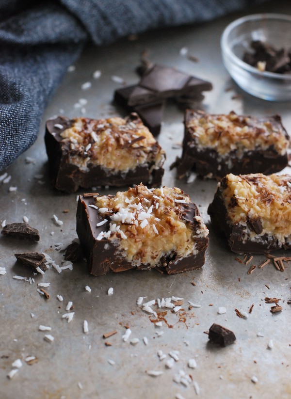 Bountyfyllda chokladbitar, utan tillsatt socker - Baka Sockerfritt