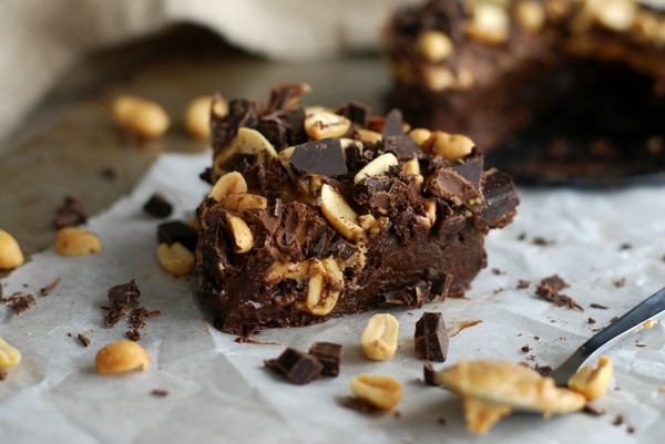 Snickerskladdkaka, utan tillsatt socker - Baka Sockerfritt