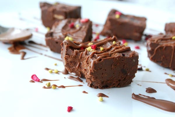 Ljuvlig Chokladfudge till jul - utan tillsatt socker - Baka Sockerfritt