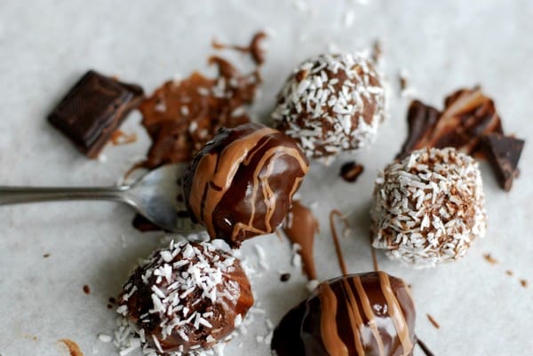 Chokladbollar av kaka - Baka Sockerfritt