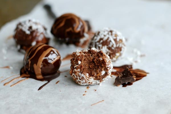 Chokladbollar av kaka - Baka Sockerfritt