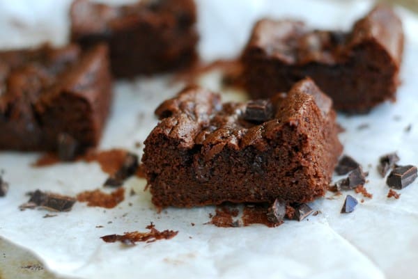 Glutenfri brownie med mandel - Baka Sockerfritt