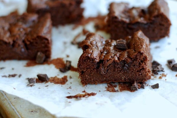 Glutenfri brownie med mandel - Baka Sockerfritt