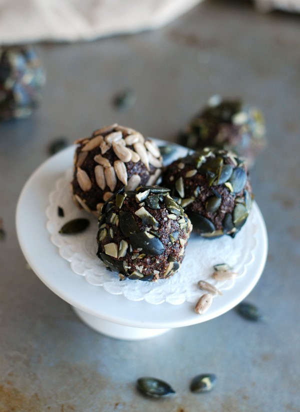 Älskade chokladbollar (low carb, utan nötter/mandlar) - Baka Sockerfritt