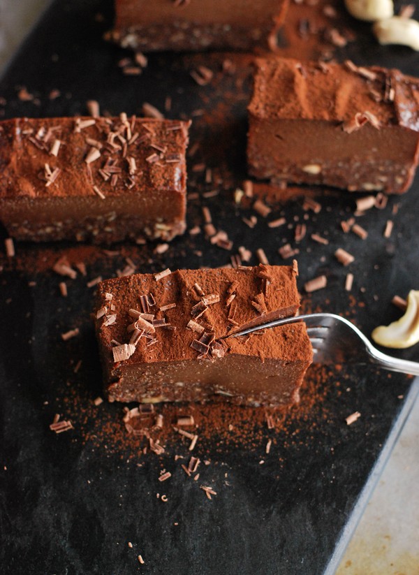 No bake chokladfudgedessert - Baka Sockerfritt