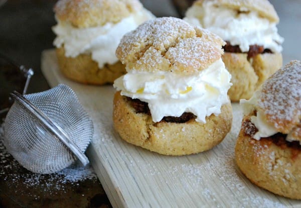 Nutellasemlor - Baka Sockerfritt