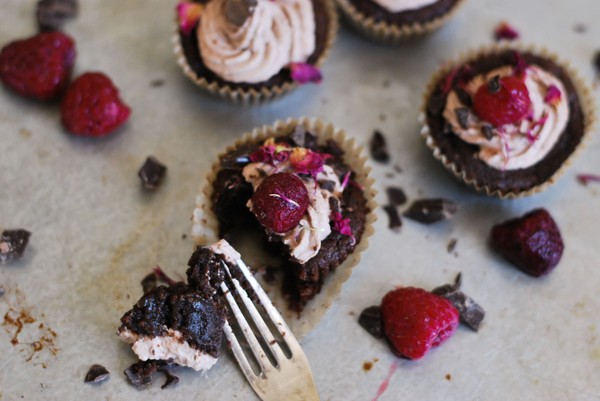 Minikladdkakemuffins - Baka Sockerfritt Minikladdkakemuffins - Baka Sockerfritt