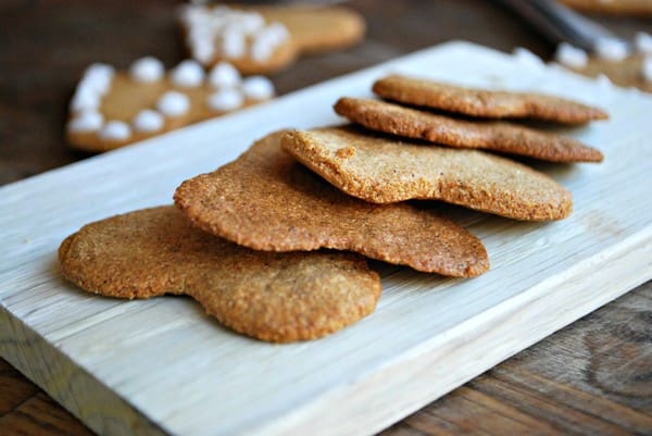 Hälsosamma Pepparkakor - utan tillsatt socker och gluten - Baka Sockerfritt