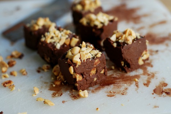 Jordnötsfudge - Baka Sockerfritt