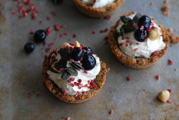 Fyllda ätbara dessertskålar! - Baka Sockerfritt