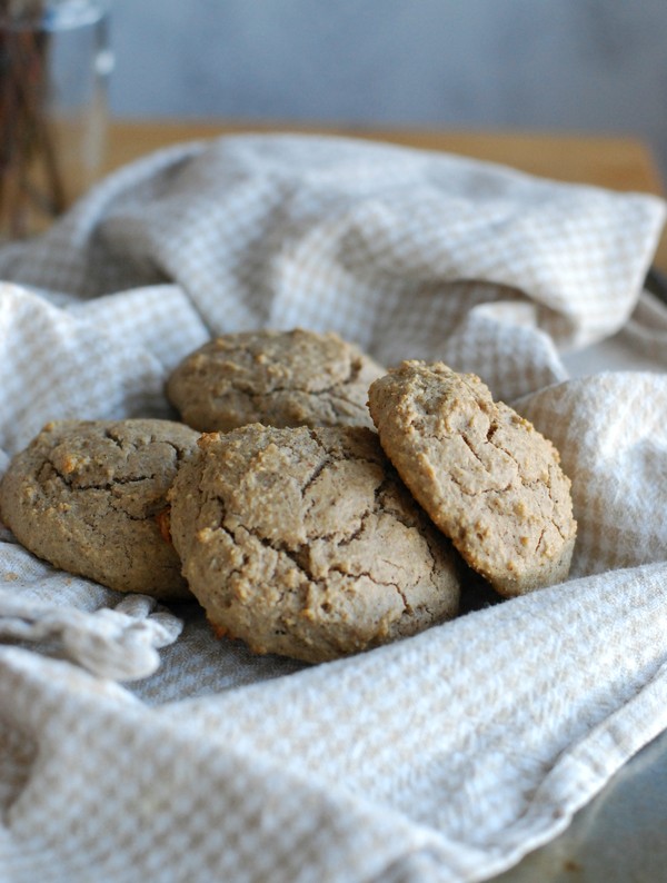 Scones med smak av pepparkaka - Baka Sockerfritt