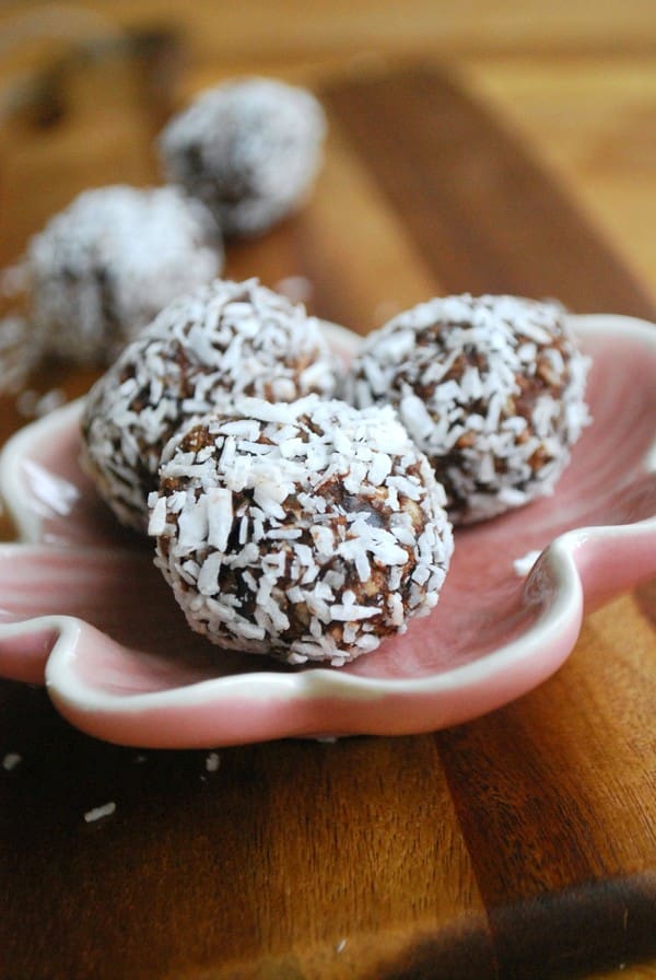 Chokladbollar med kokos - Baka Sockerfritt