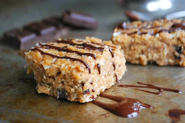 Chocolate chip peanut snack - Baka Sockerfritt