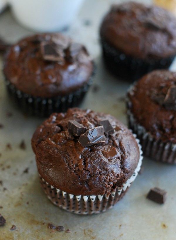 Chocolate peanut butter muffins - Baka Sockerfritt
