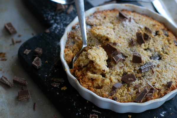 Chocolate chip cookie cake - Baka Sockerfritt