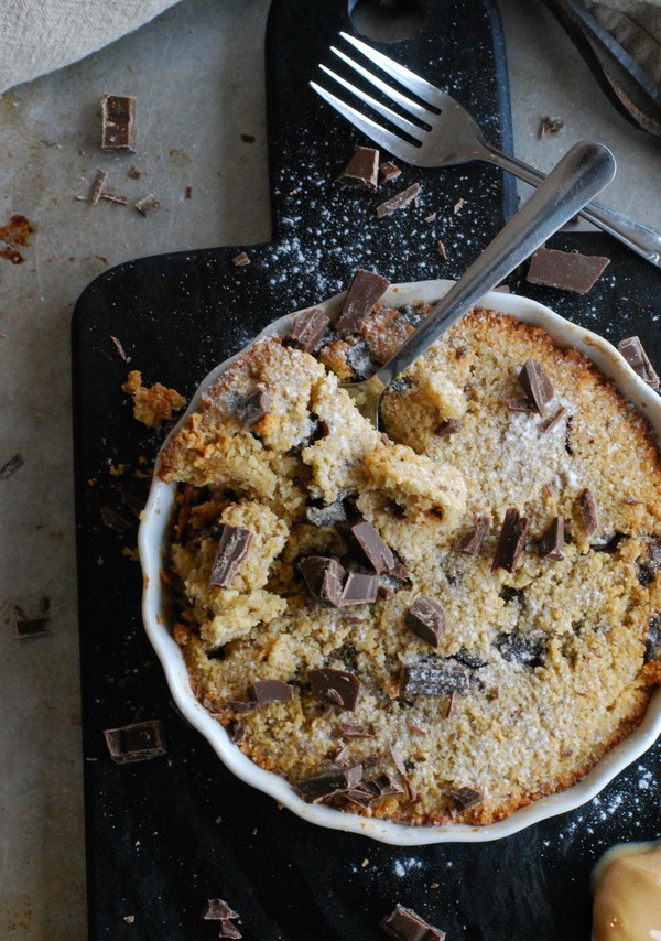 Chocolate chip cookie cake - Baka Sockerfritt