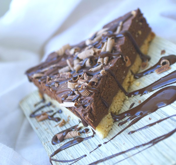 Chokladmousstårta och kladdkaka - Baka Sockerfritt