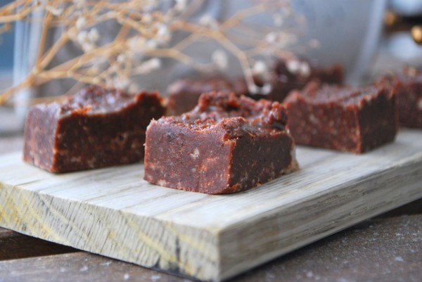 Raw chocolate fudge - Baka Sockerfritt
