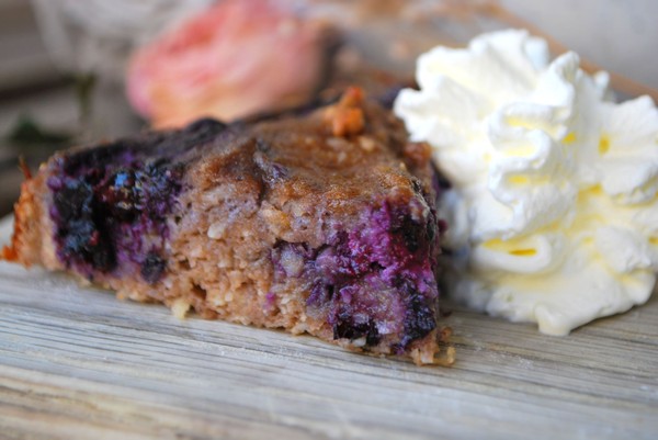 Healthy banana blueberry cake - Baka Sockerfritt