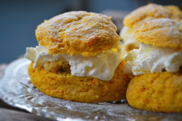 Saffranssemlor - Baka Sockerfritt Saffranssemlor - Baka Sockerfritt