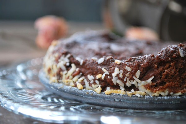 Lätt avokadochokladkaka - Baka Sockerfritt